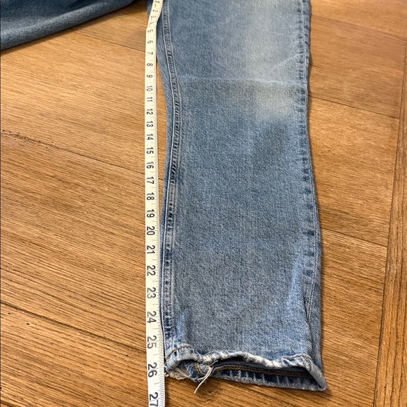 Agolde Light Blue High Rise Jeans - Picture 9 of 10